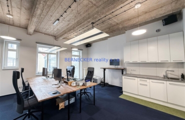 Komerční kancelářské prostory, Hradec Králové, nájem